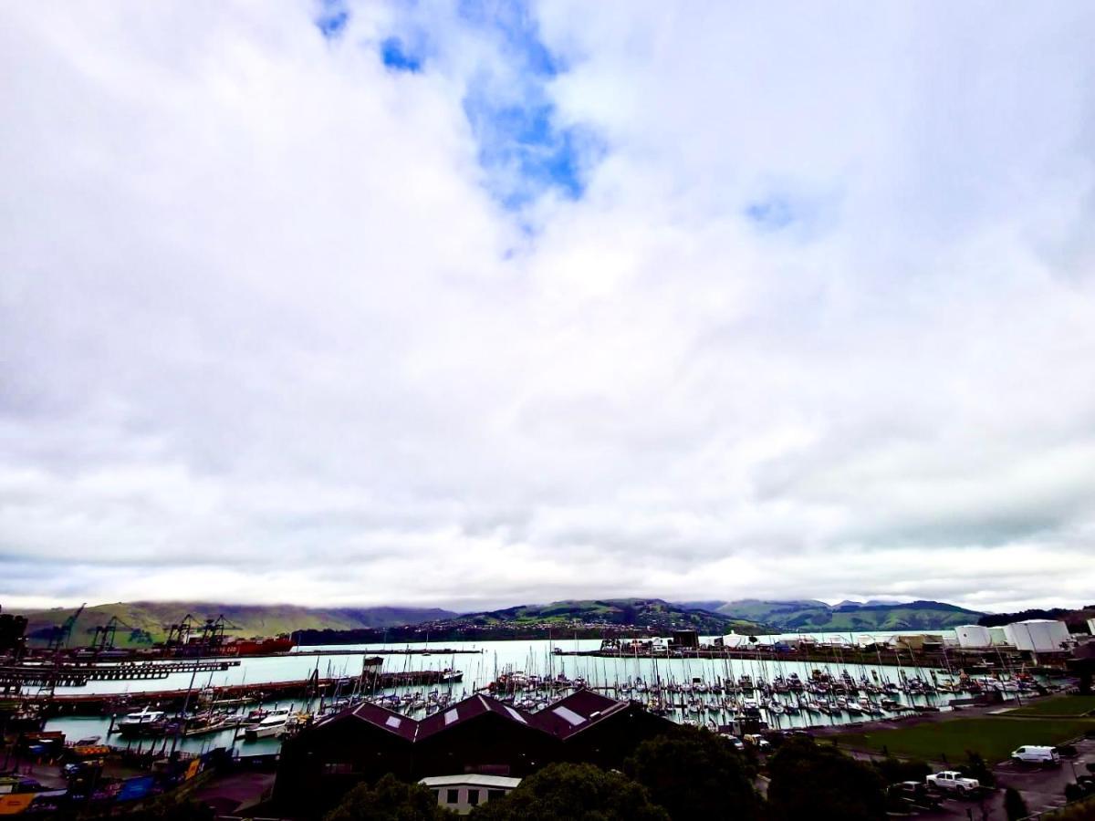 Апартаменти Glamping In Luxury At Little Lytelton Boatique House Lyttelton Екстер'єр фото